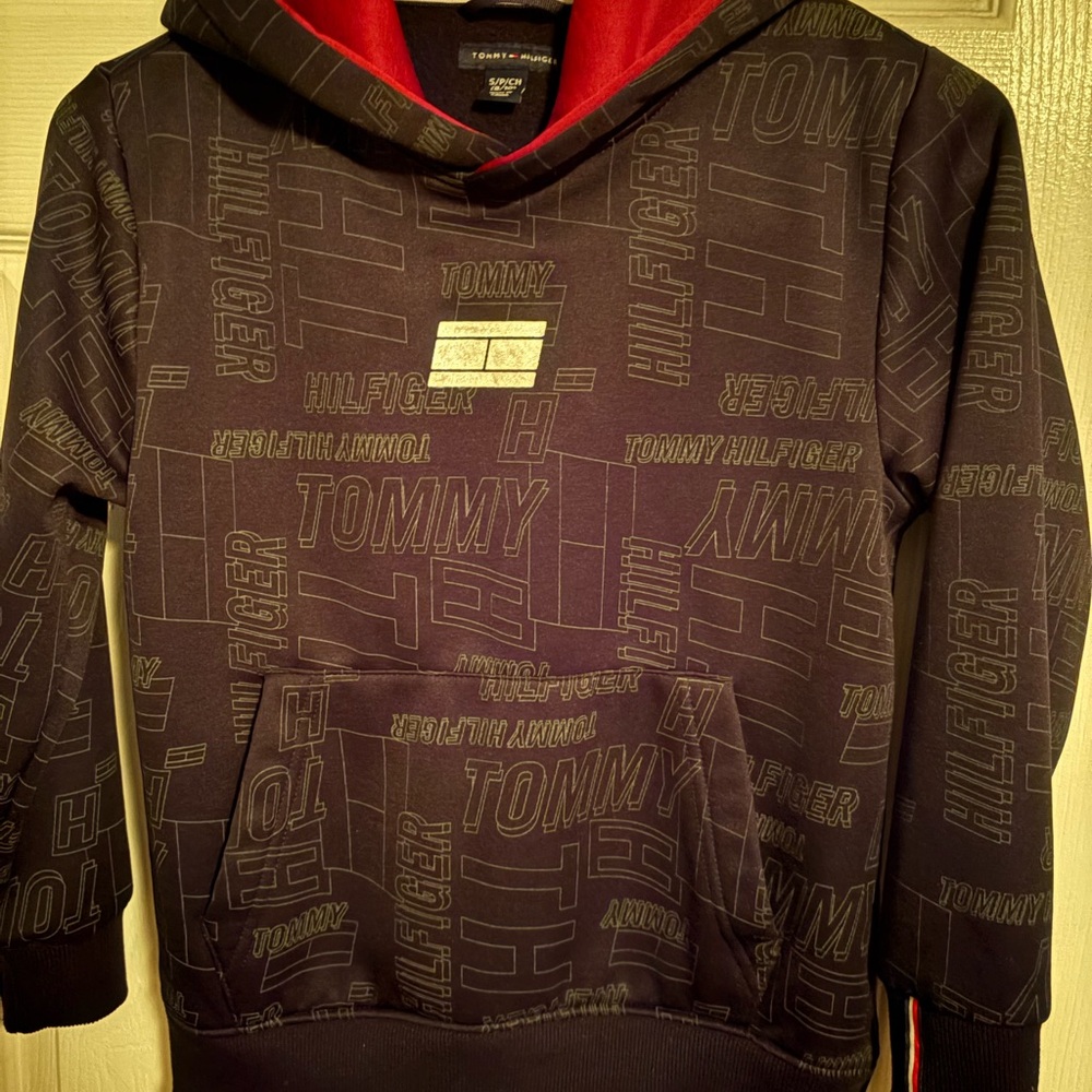 Tommy Hilfiger Kids  Black and Red Logo Hoodie Size Small